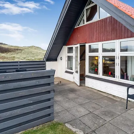 Amina - 50m From The Sea By Interhome *